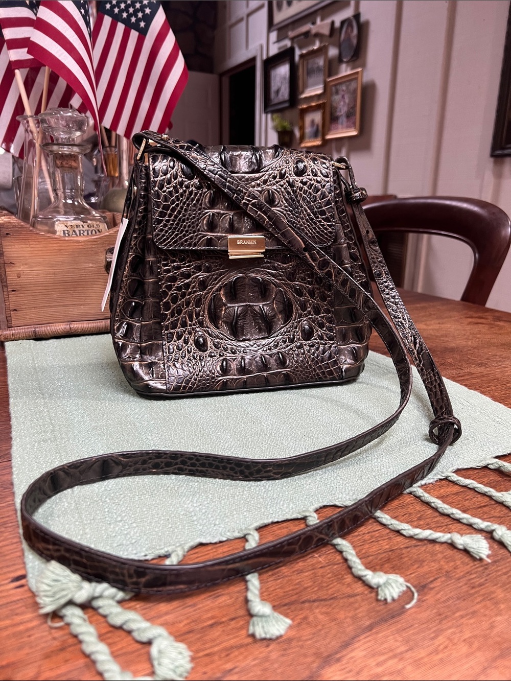 NWT Brahmin Margo Melbourne Croc-Embossed Leather Crossbody